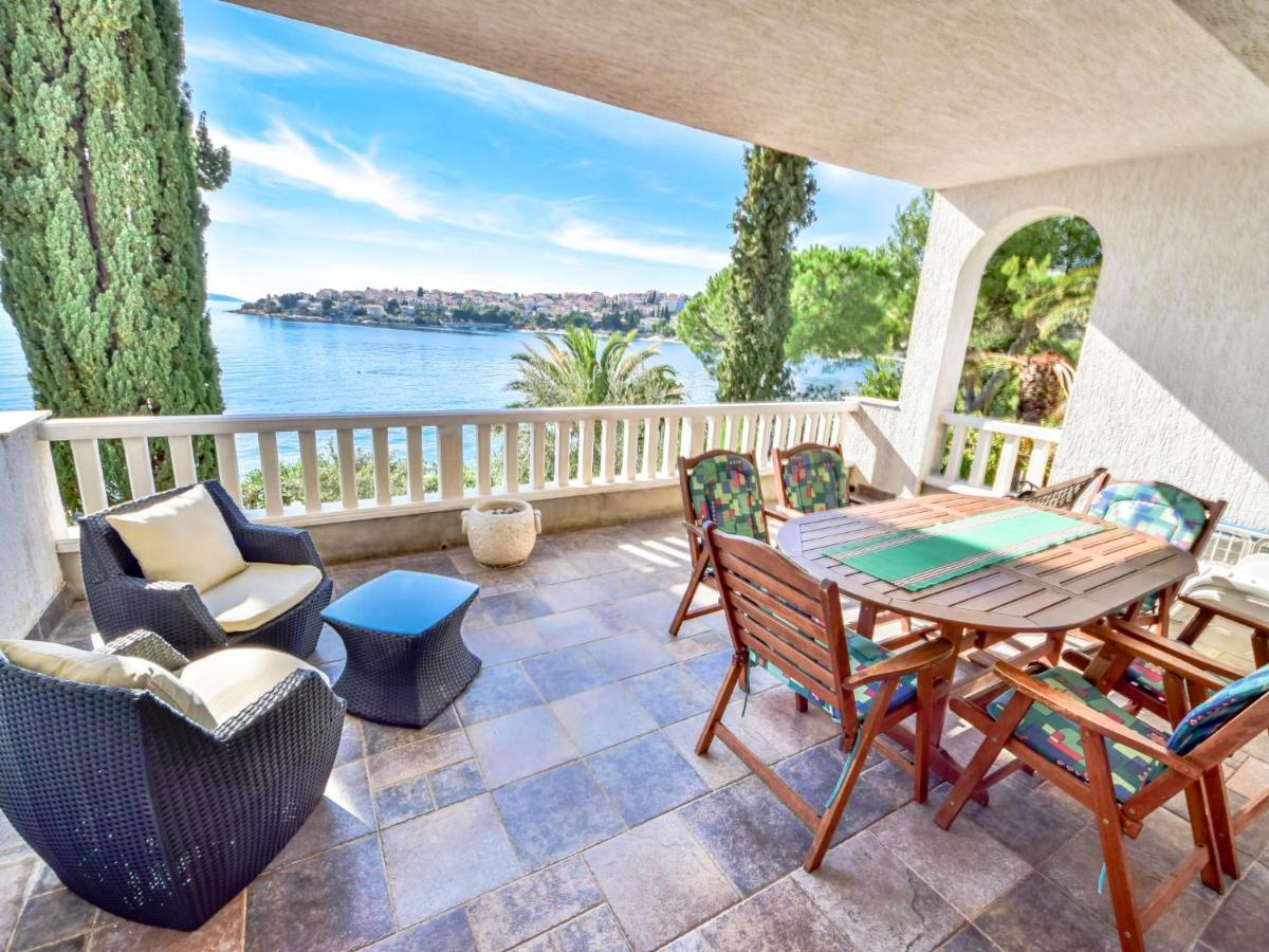 Apartment Tija Trogir Buitenkant foto