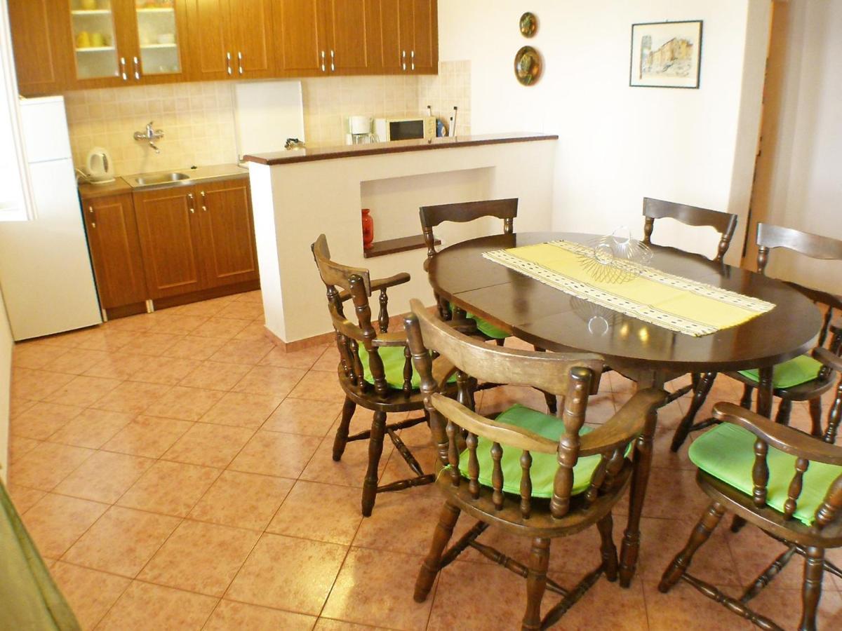 Apartment Tija Trogir Buitenkant foto