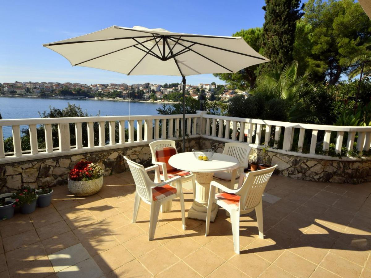 Apartment Tija Trogir Buitenkant foto