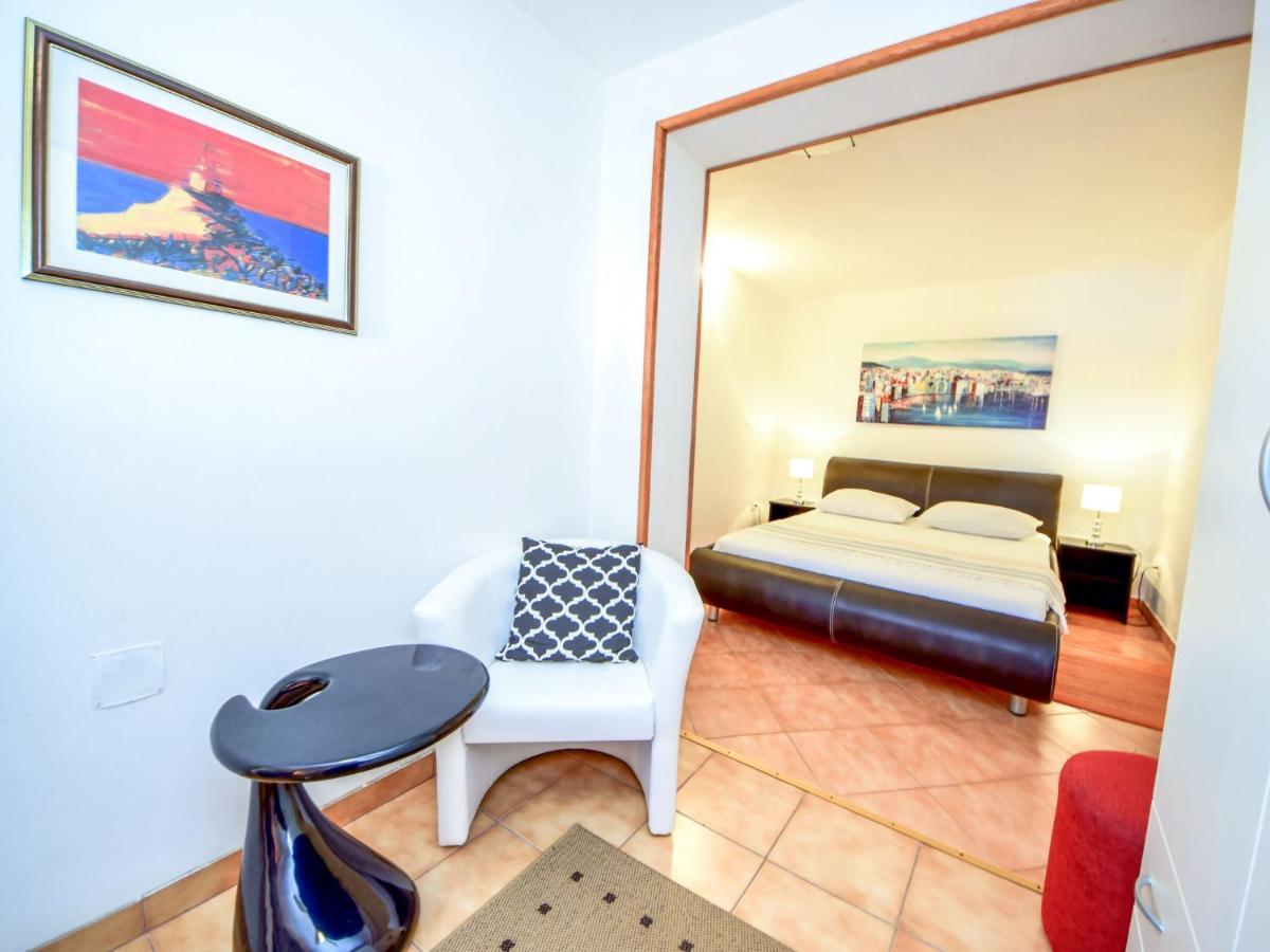 Apartment Tija Trogir Buitenkant foto